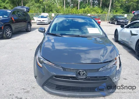 2025 Toyota Corolla Le z USA, uszkodzony, nr VIN 5YFB4MDE0SP357584